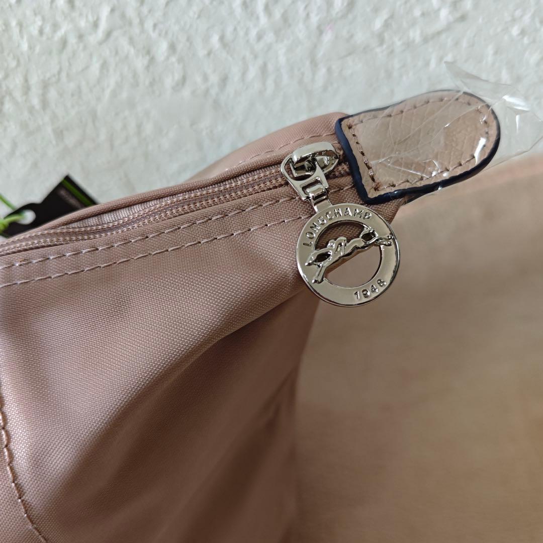 【新品】LONGCHAMPクラシックシリーズ 　定番デザイン M ピンク