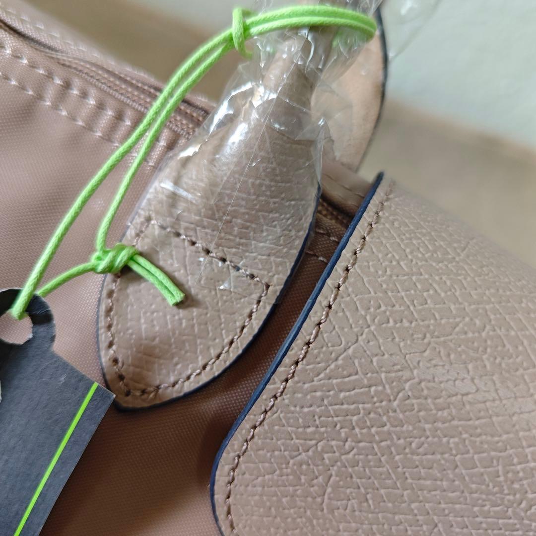 【新品】LONGCHAMPクラシックシリーズ 　定番デザイン M ピンク