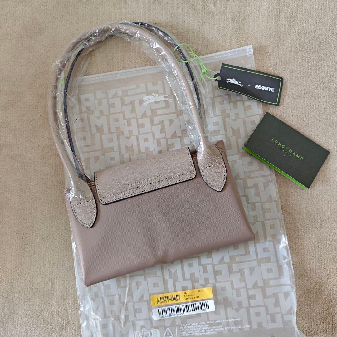 【新品】LONGCHAMPクラシックシリーズ 　定番デザイン M ピンク