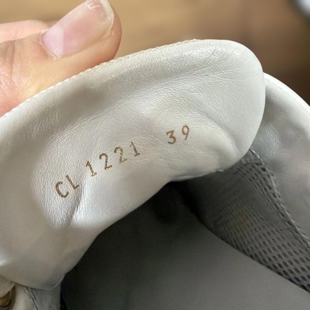 【28日に消去】LOUIS VUITTON . スニーカー，ランアウェイ