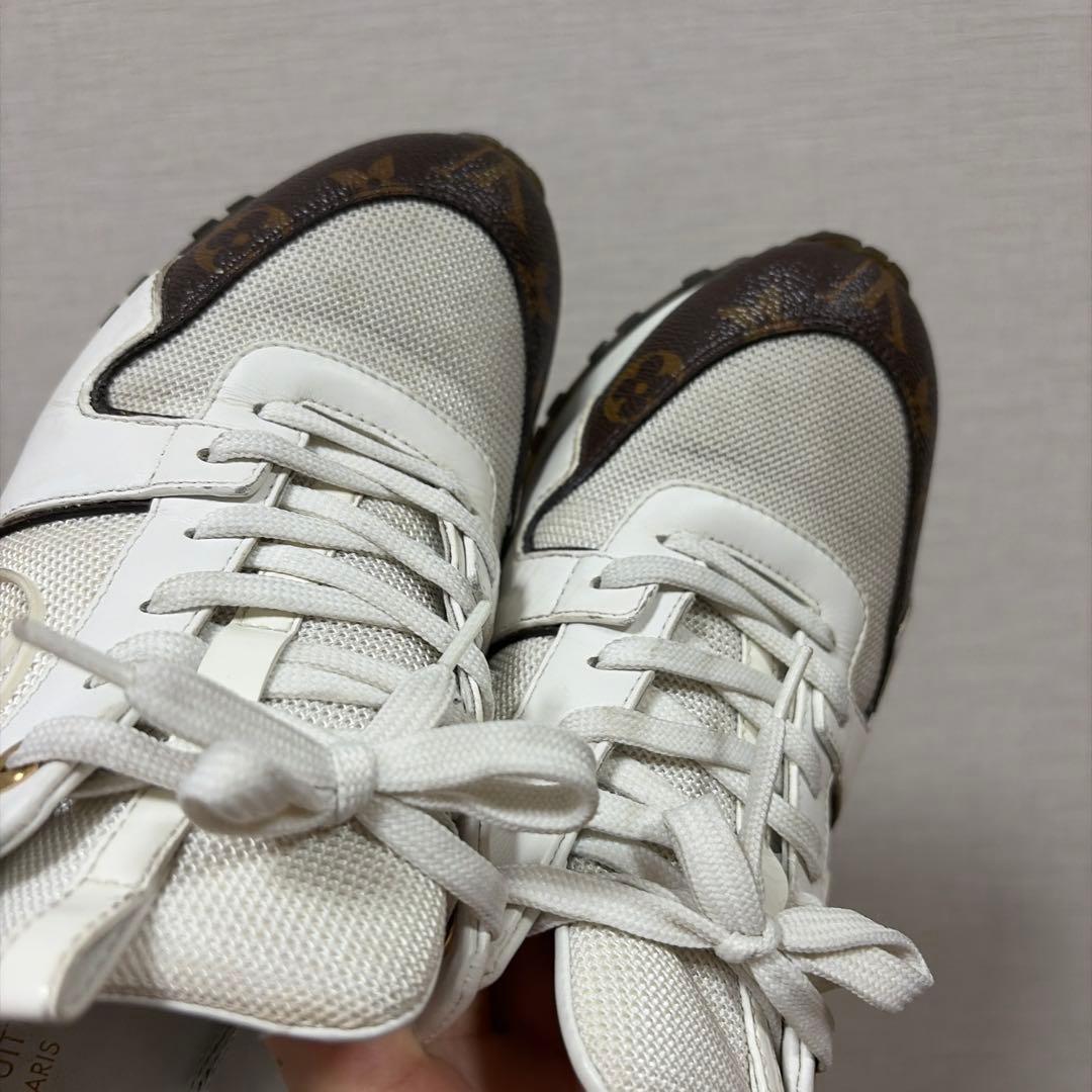 【28日に消去】LOUIS VUITTON . スニーカー，ランアウェイ