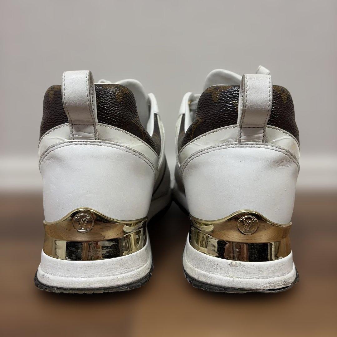 【28日に消去】LOUIS VUITTON . スニーカー，ランアウェイ