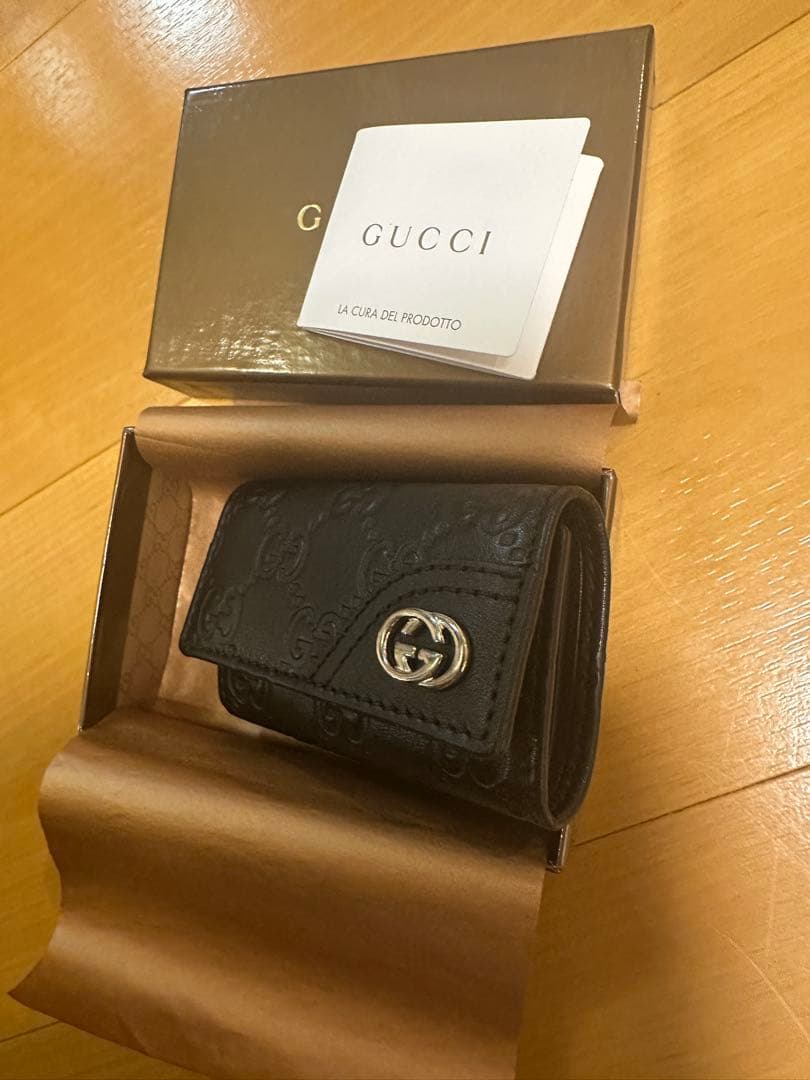 GUCCI レザーキーケース 新品未使用