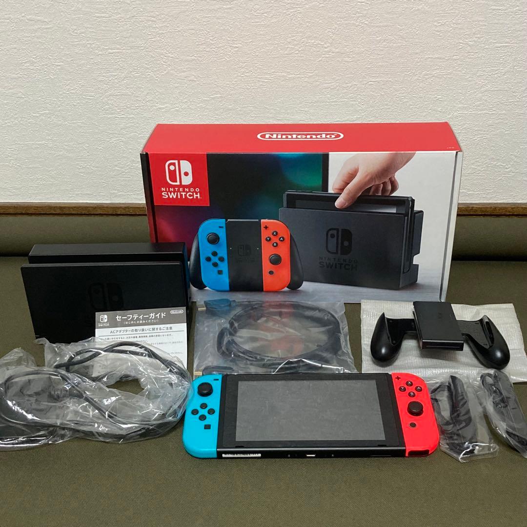 即日発送 NintendoSwitch ニンテンドースイッチ 本体 ホリパッド付