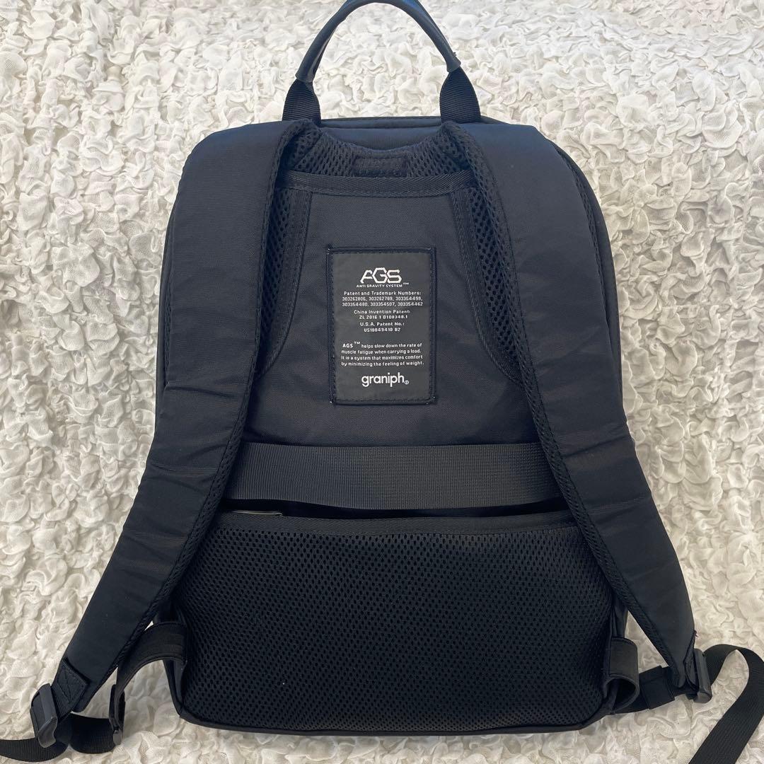 graniph ラムチョップ　無重力リュック AGS機能　子羊　刺繍　ブラック
