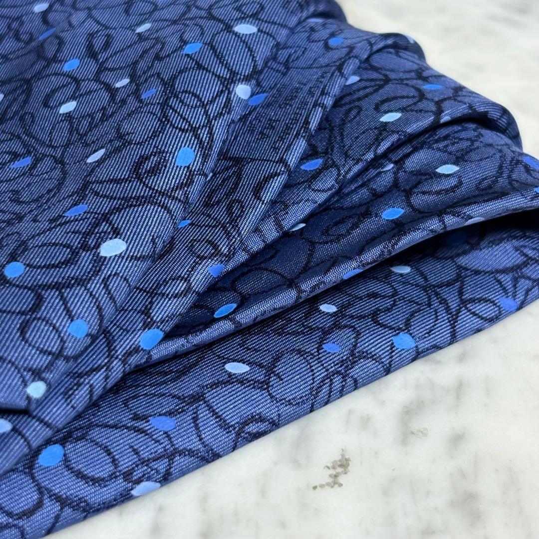 HERMES ネクタイ ブルー系 ネイビー ドット アート柄