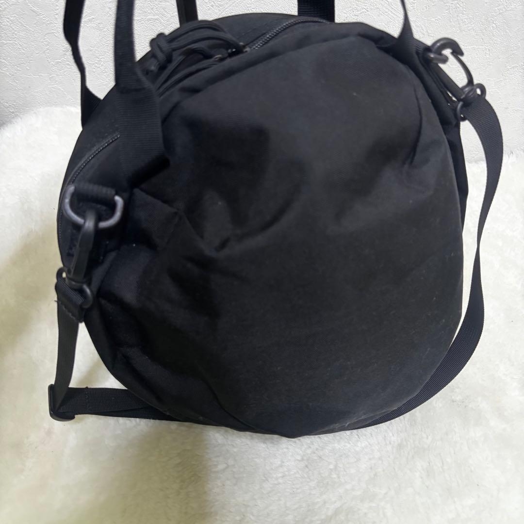 【廃盤 完売品】BRIEFING ブラック ショルダーバッグ ヘルメット