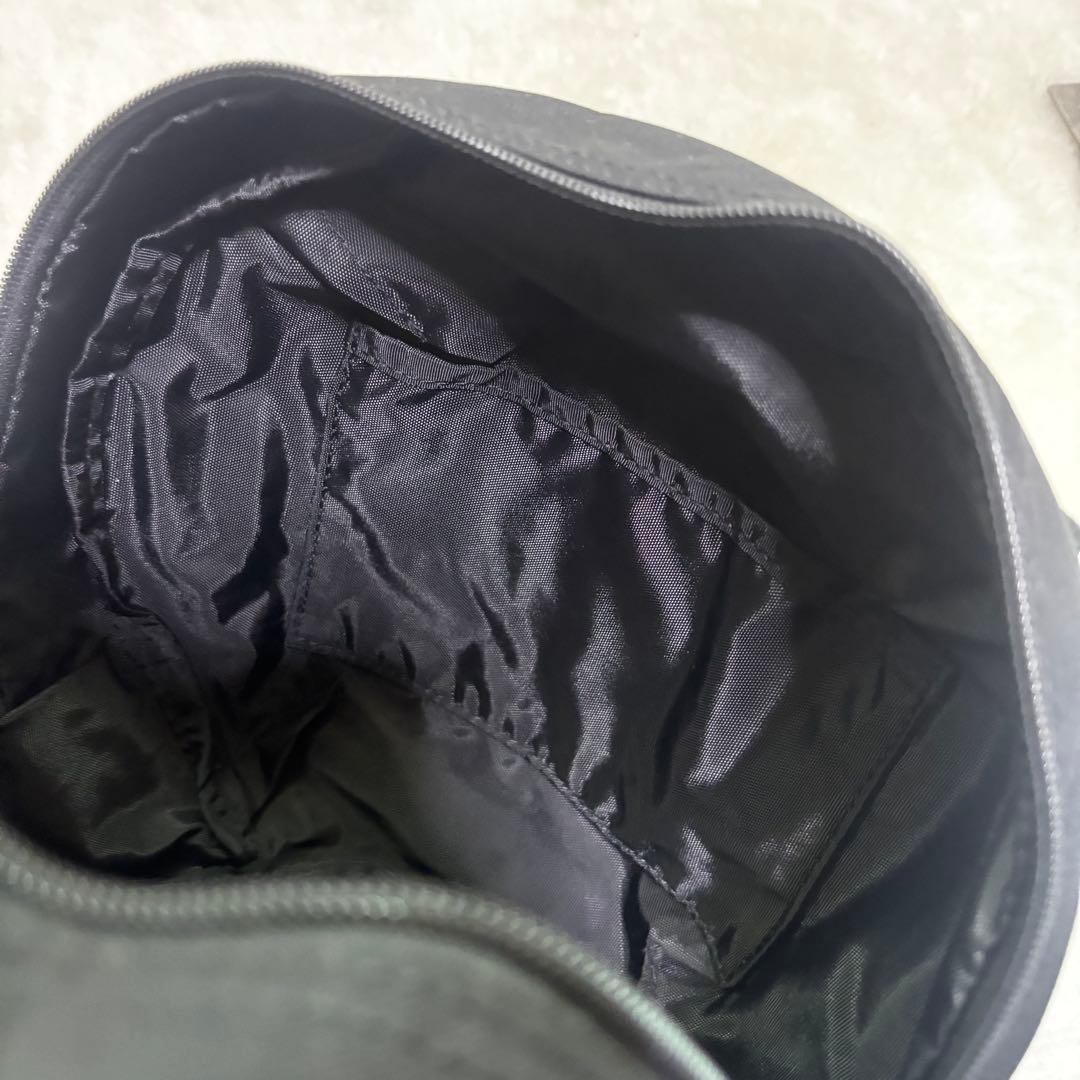 【廃盤 完売品】BRIEFING ブラック ショルダーバッグ ヘルメット