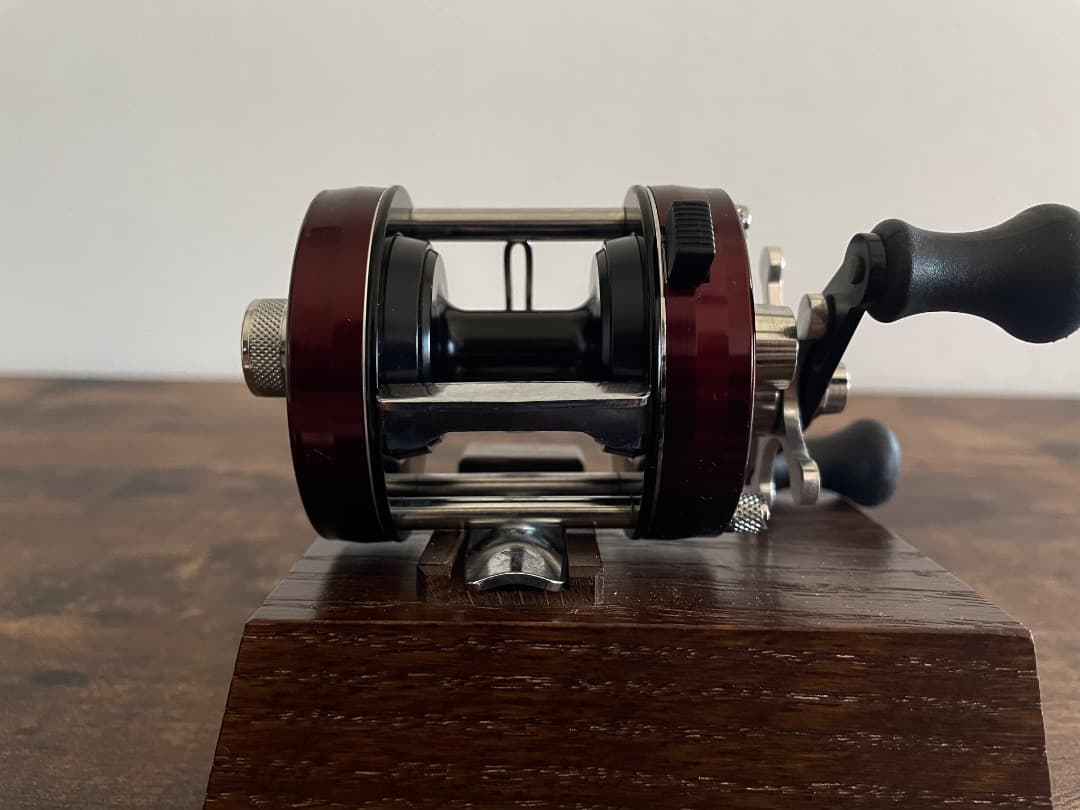 ABU Ambassadeur 2500C アブ アンバサダー バーガンディ