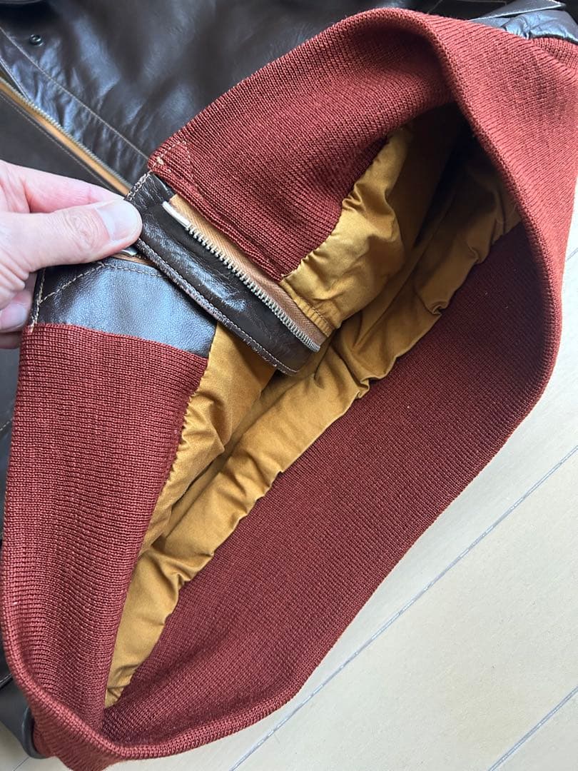 BuzzRickson's A-2 レザージャケット 38 赤リブ 人気