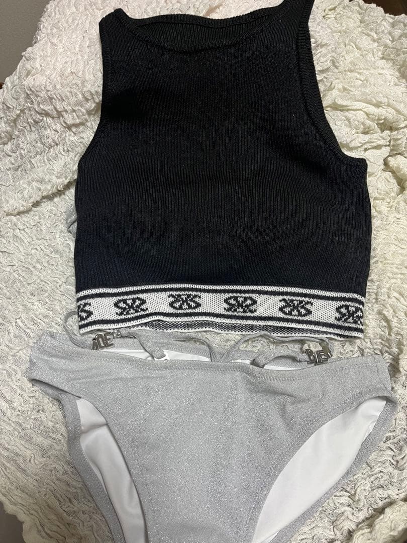 ロゴタンクセットバンドゥカップビキニ　リエンダ