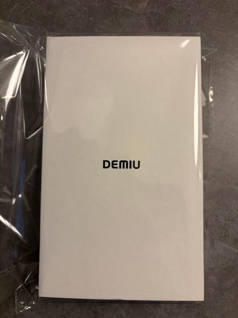 DEMIU iPhone 17用スマホケース ベージュ