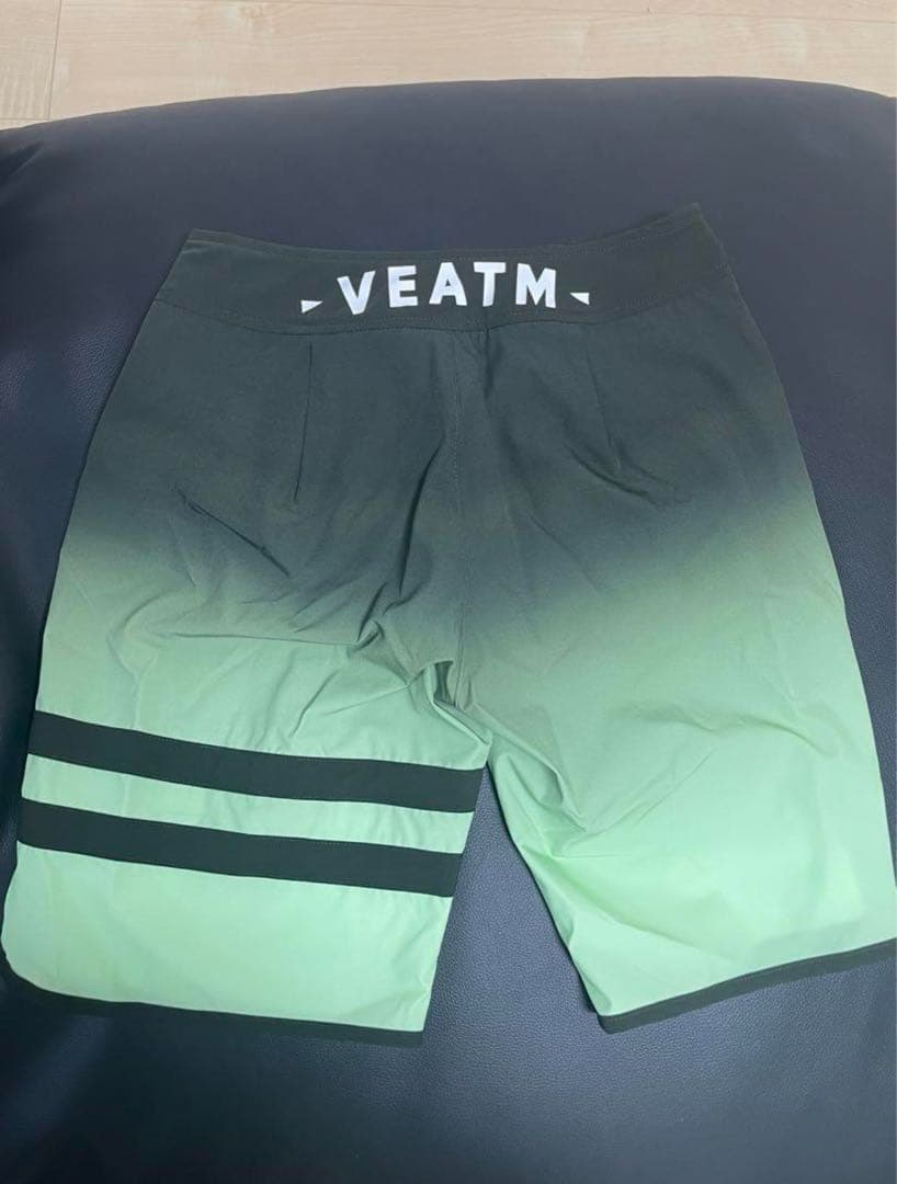 VEATM グラデーション ボードショーツ　緑