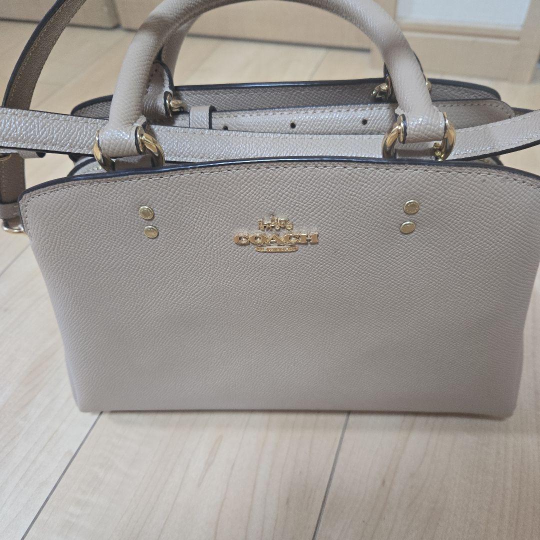 本日のみお値下げ！COACH　ショルダーバッグ　ベージュ