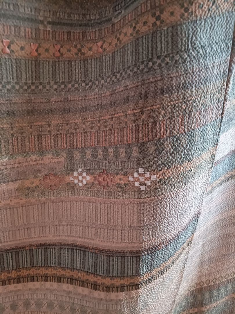 縮緬　小紋柄訪問着　手刺繍添え