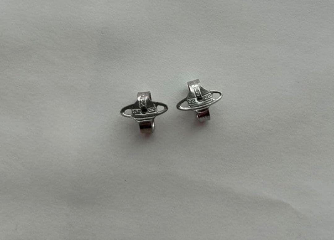 Vivienne Westwood ピアス両耳