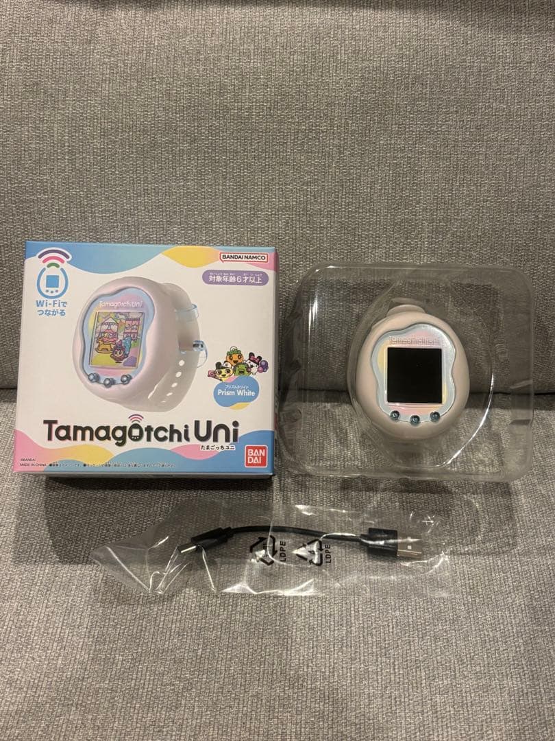 Tamagotchi Uni ホワイト