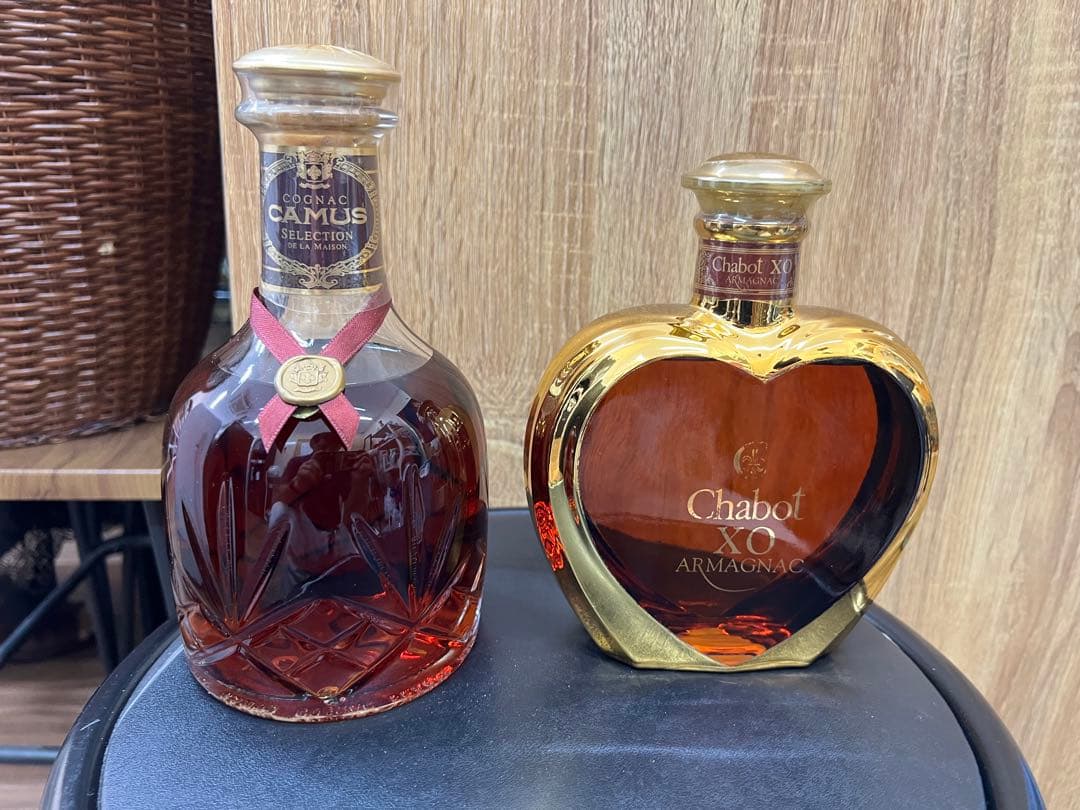 ウイスキー2本セット　コニャックカミュ　XOハートボトルゴールド