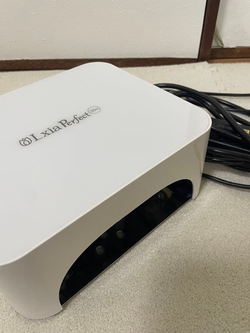LxiaPerfect 36W ネイルライト