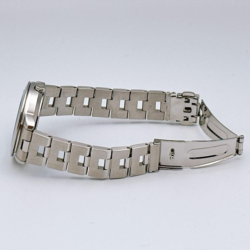 美品 アニエスベー レディース腕時計 クロノグラフ ホワイト ピンク