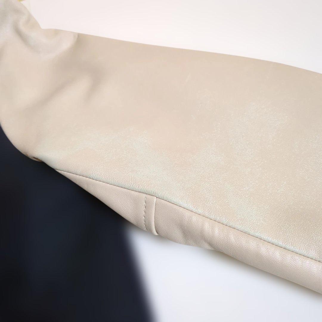 ヒステリックグラマーネイビー ホワイト スタジャン Cult 75