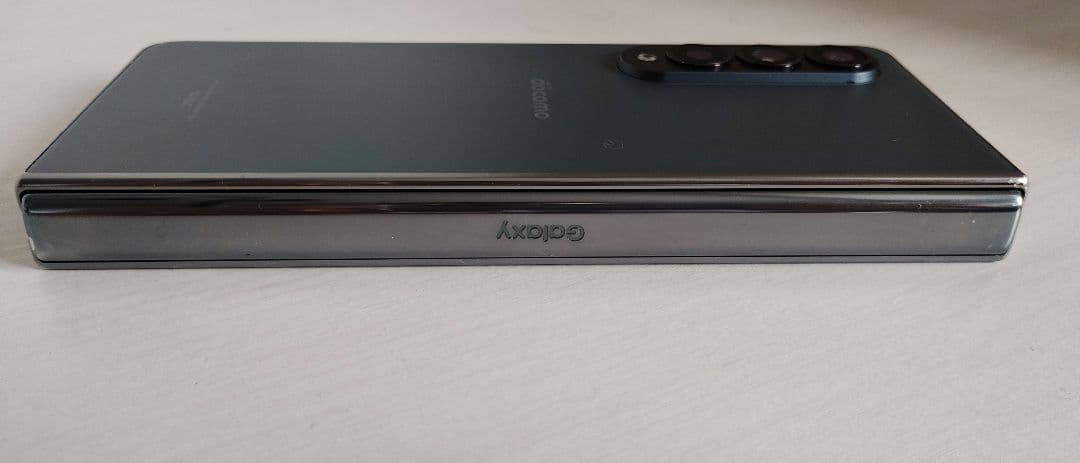 ドコモ Galaxy Z Fold4 国内