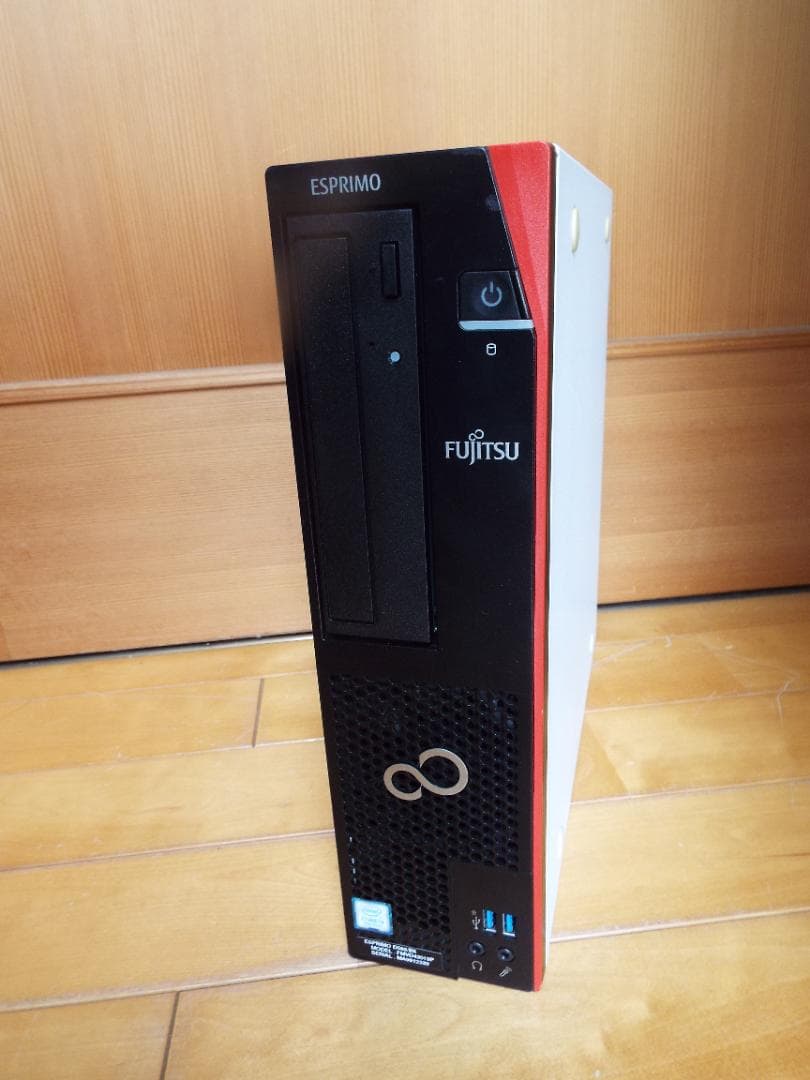 Windowsデスクトップ ESPRIMO D588/BX i3-9100 16G SSD256G+HDD