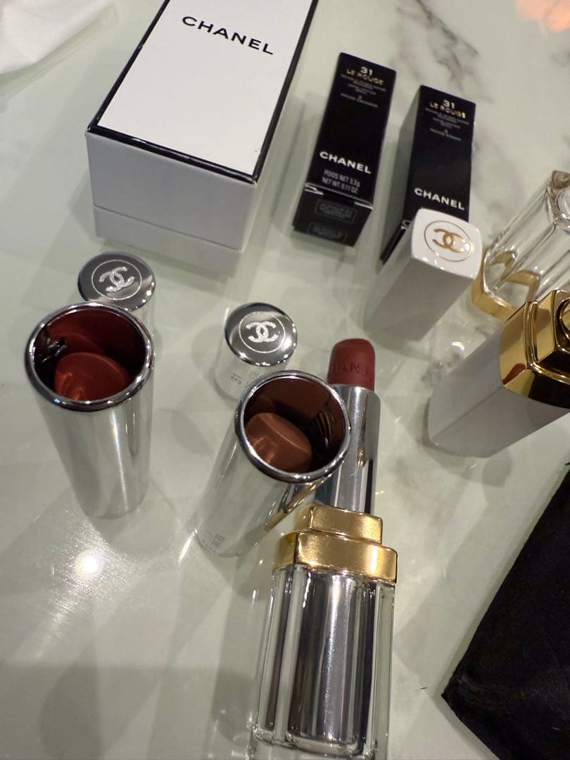 CHANEL 口紅 4本セット 赤色 専用ケース付き