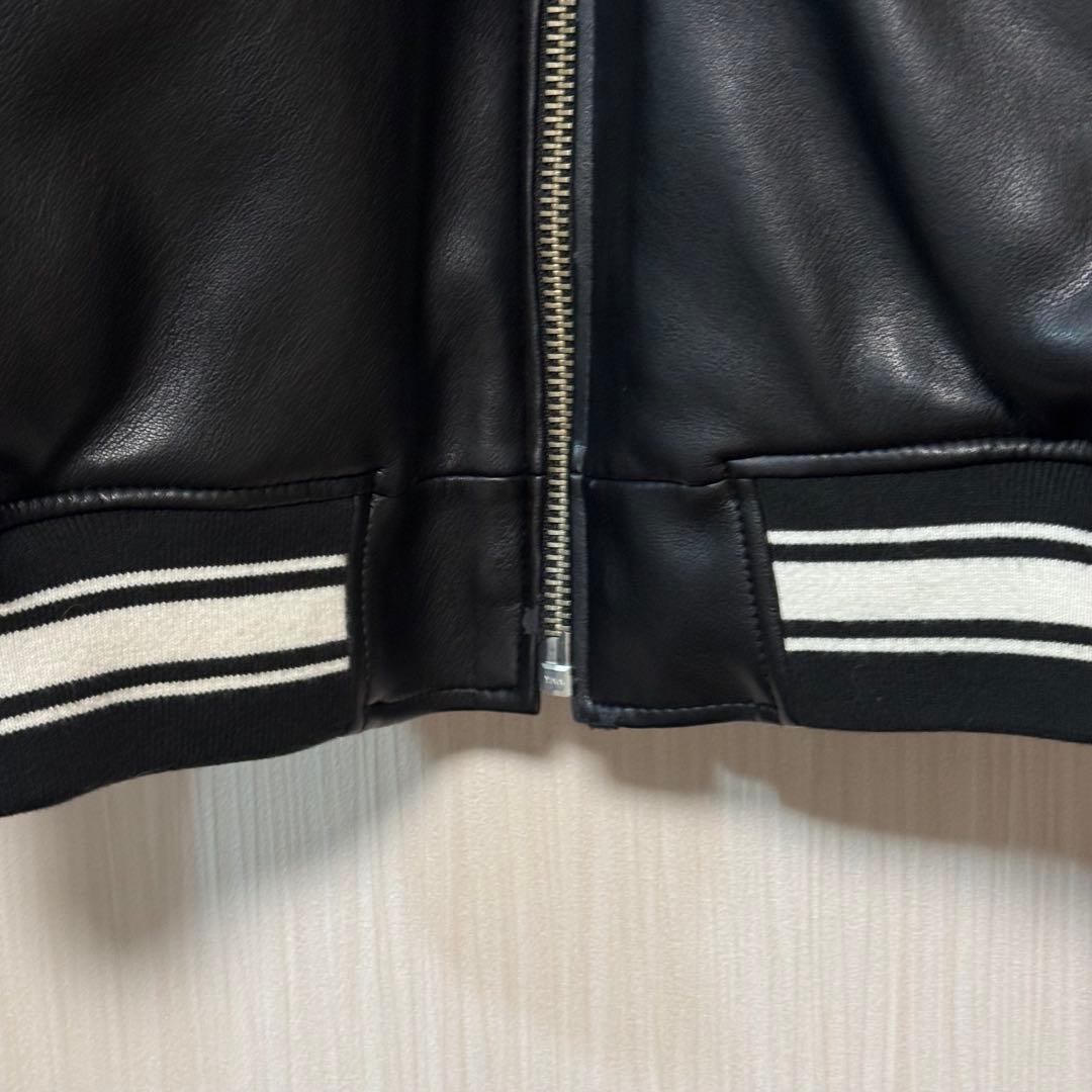 完売品 AVIREX XLARGE コラボ ブラック黒色 レザージャケット