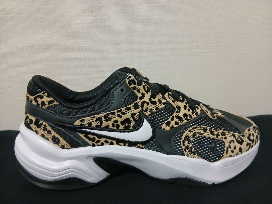 新品25cmNIKEナイキ AL8ブラックヒョウレオパード