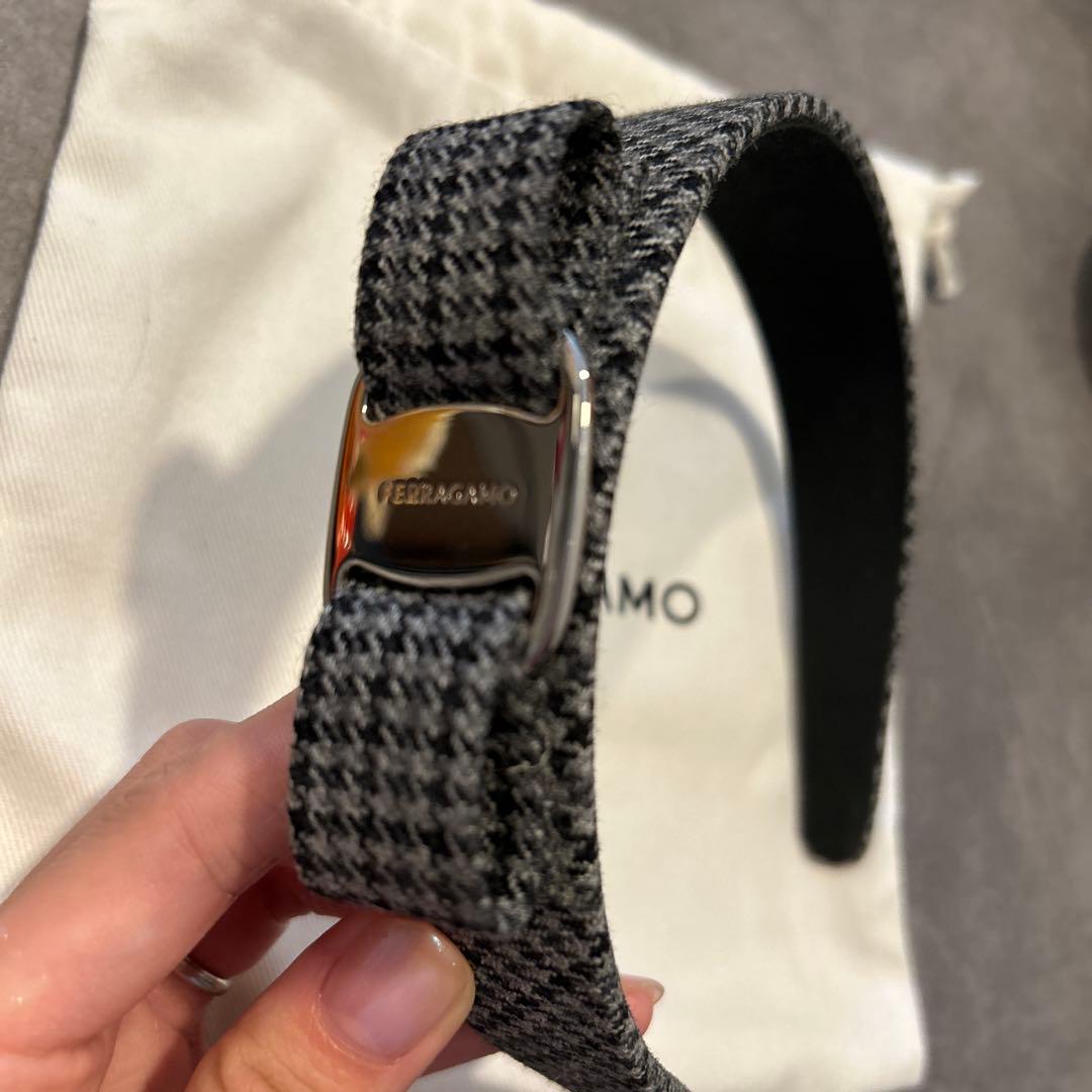 FERRAGAMO チェック柄 千鳥格子柄　カチューシャ