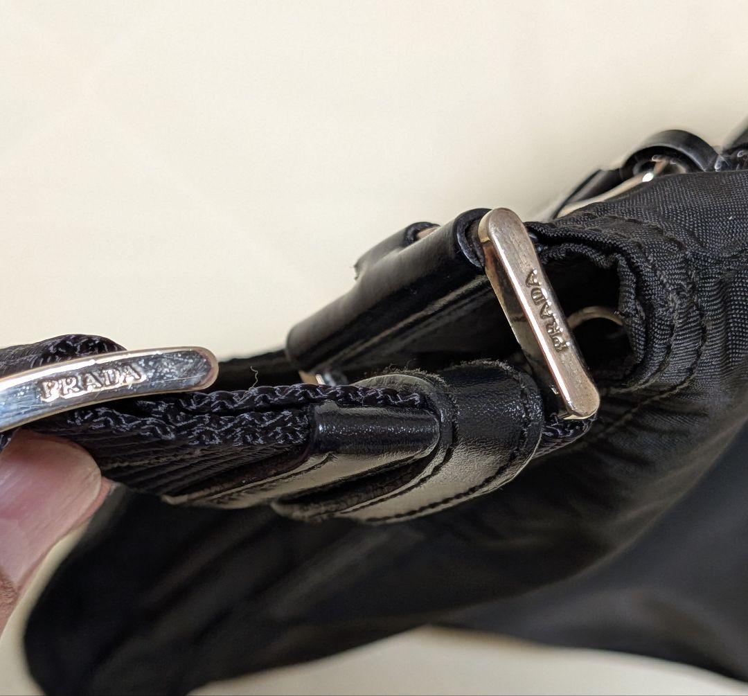 PRADA プラダ ナイロン ショルダーポーチ ブラック サコッシュ