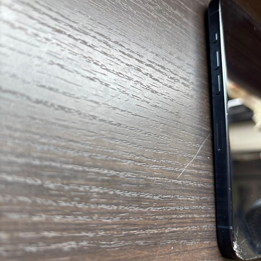 iPhone 15Pro ブルーチタニウム256GB