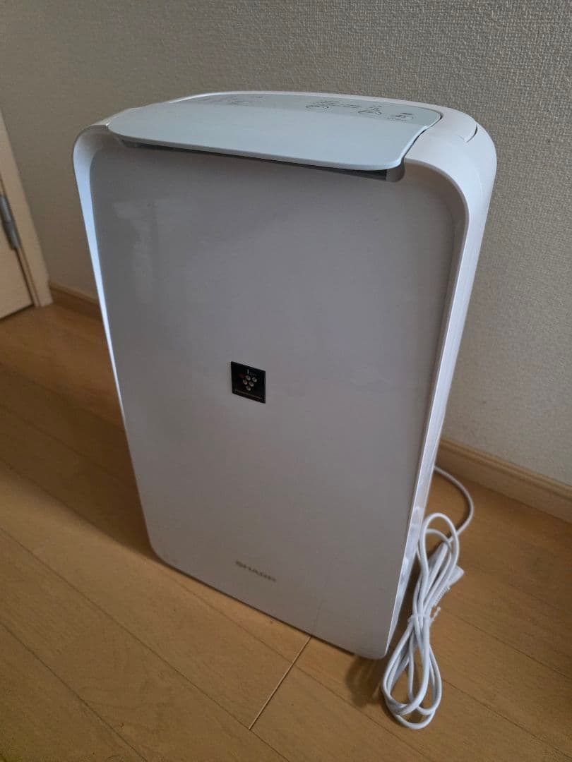 SHARP シャープ 除湿機 CV-P-71-W