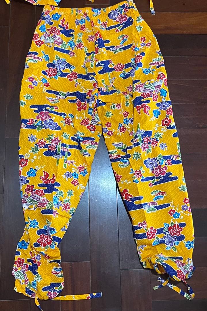 3*e様 三線 蛇皮 金糸刺繍