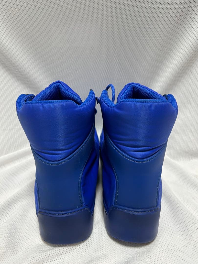 靴 BOTTEGA VENETA Puddle Bomber Ankle Boot