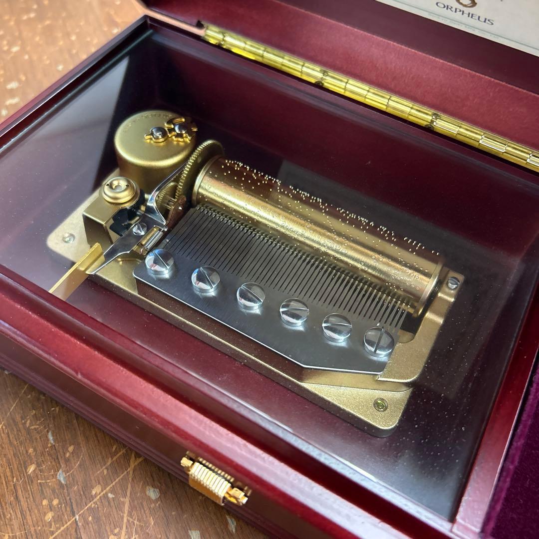 第33回有馬記念(GI)優勝オグリキャップ号 優勝記念品