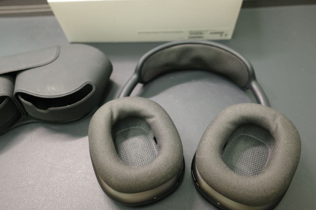 AirPods Max スペースグレー 第一世代