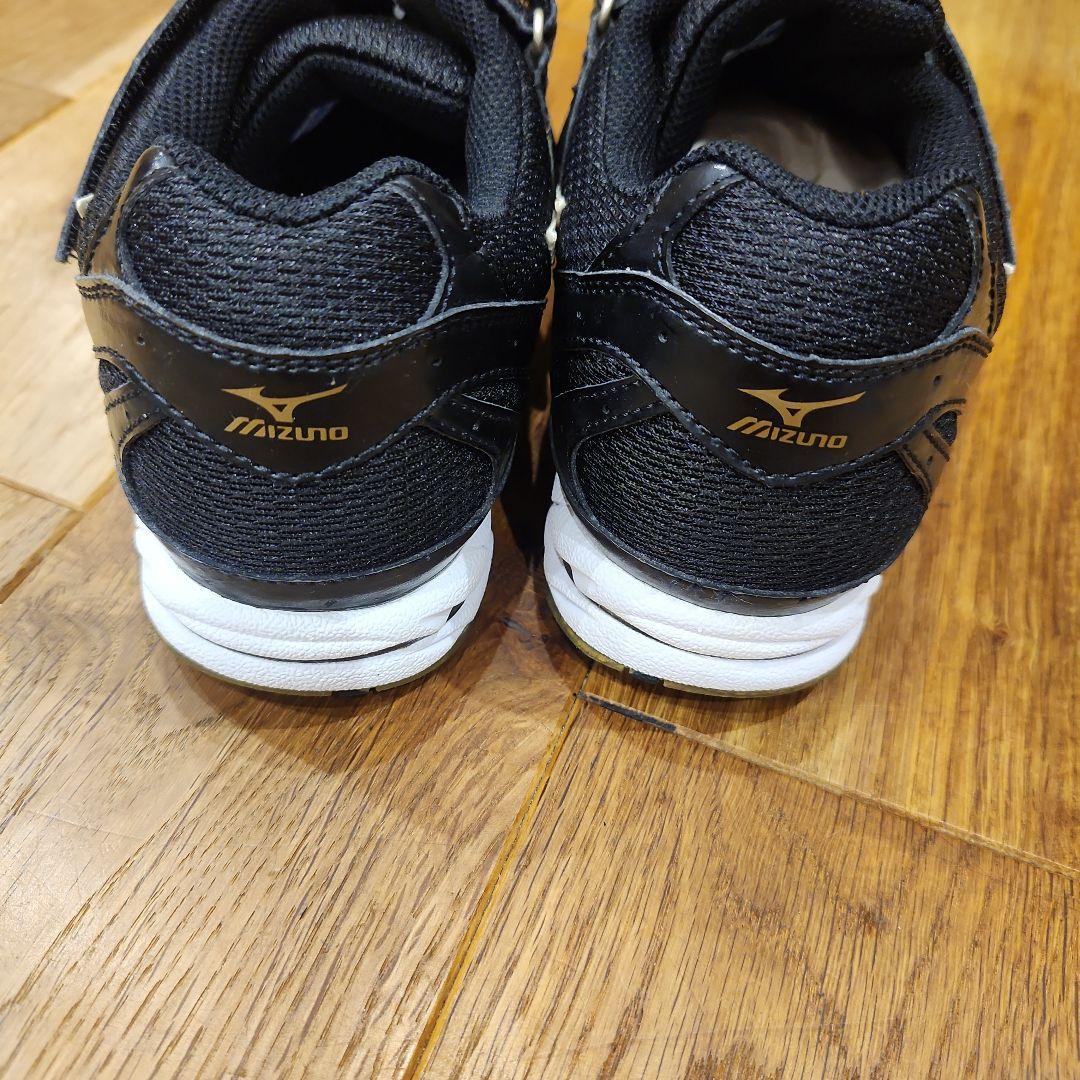 新品✨希少✨MIZUNO　ランニングトレーニングシューズ 26cm