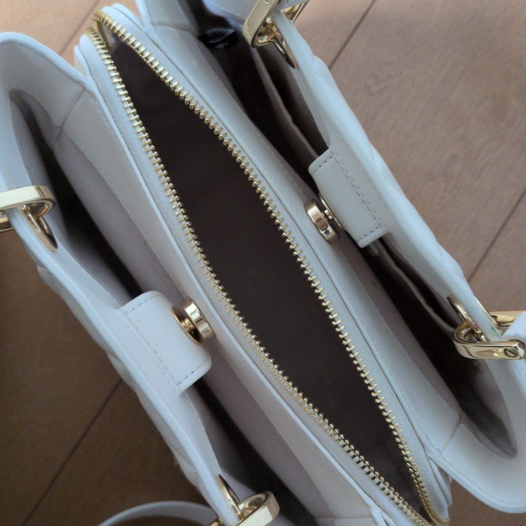 kate spade ホワイト キルティング ショルダーバッグ