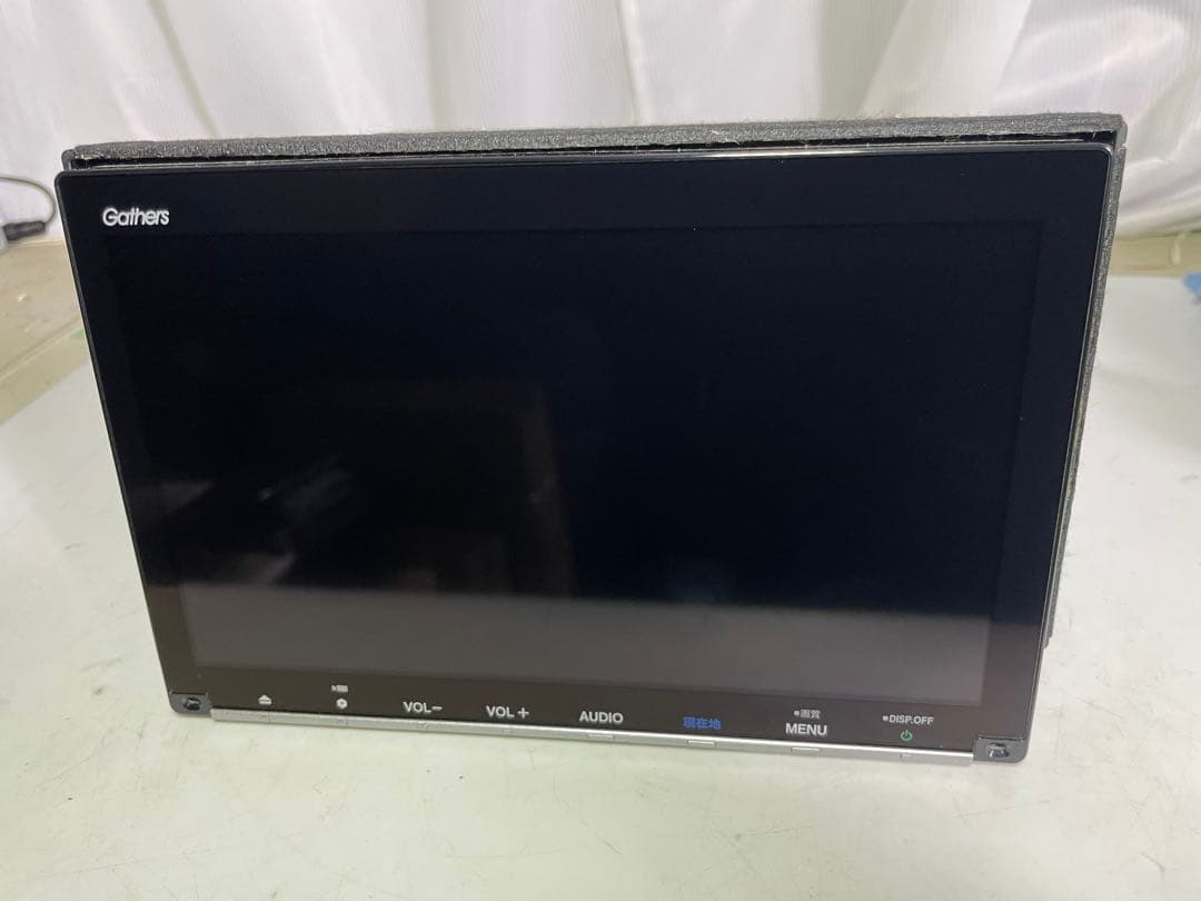 Gathers VXM-187VFEi 8インチ　ナビ