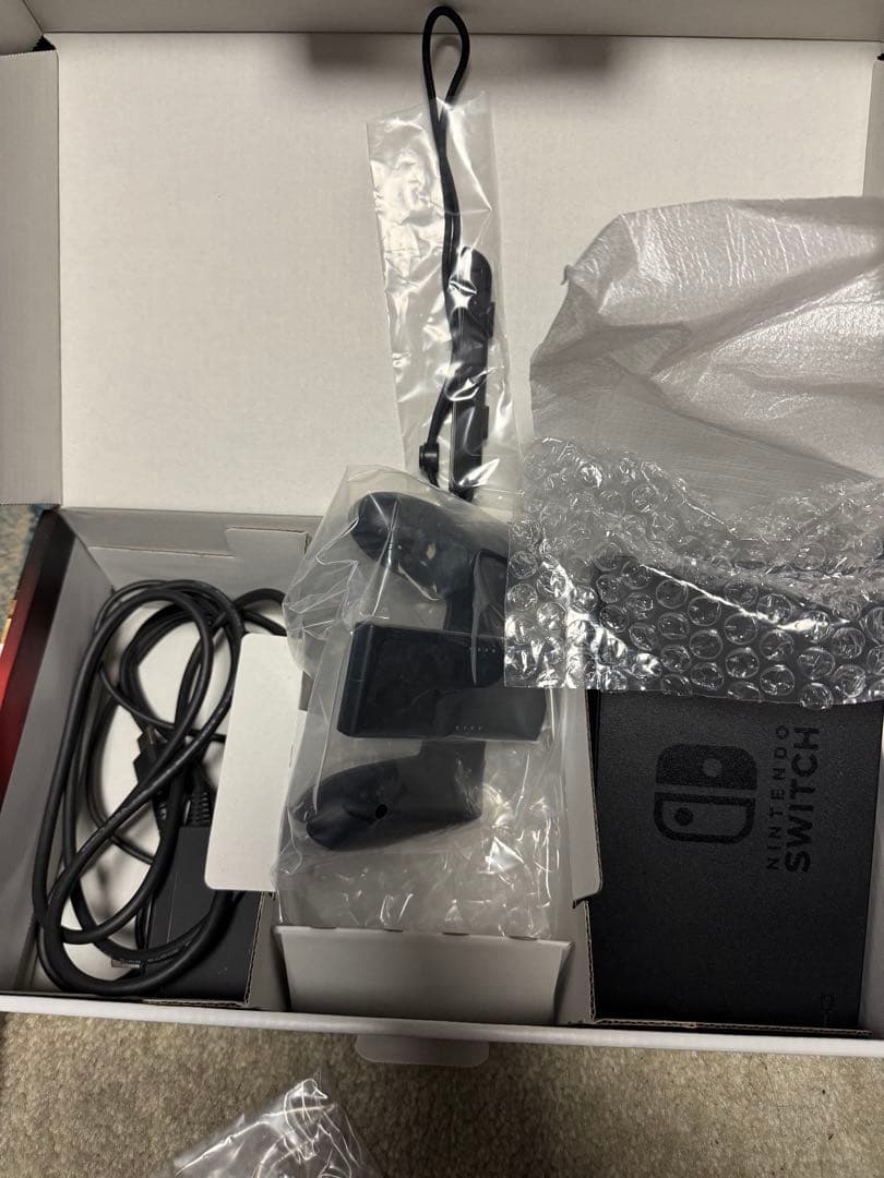 ニンテンドーSwitch ネオンカラー美品