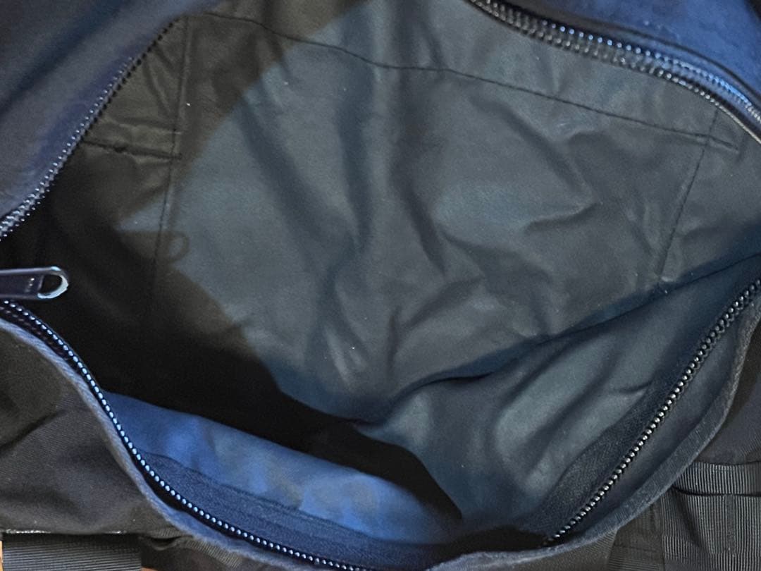 supreme ダッフルバッグ　ボストンバッグ