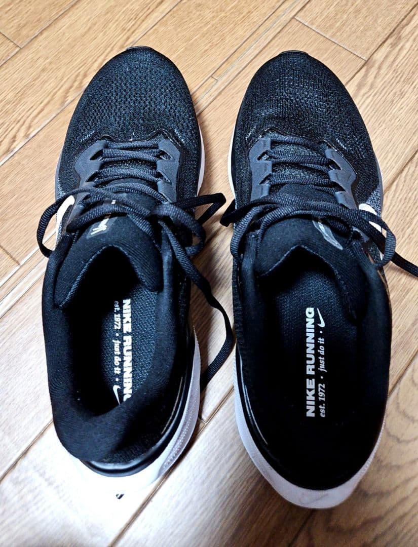 Nike Air Zoom ブラック ランニングシューズ　25.5センチ