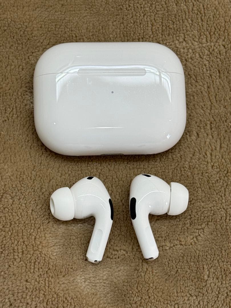 【正規品/格安】Apple AirPods Pro (第2世代) 中古美品