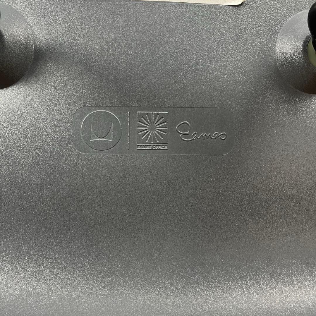 美品・展示品 Herman Miller ハーマンミラー イームズ シェルチェア