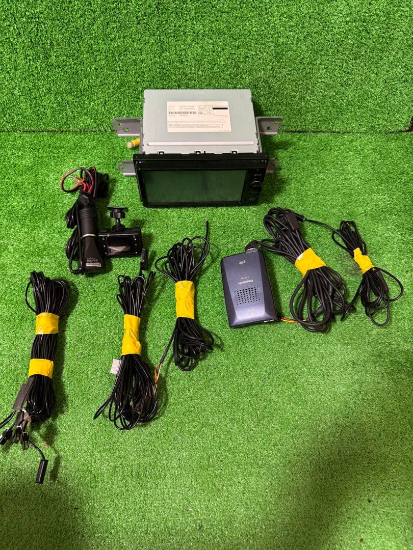 トヨタ NSZN-W64T カーナビ　7インチ