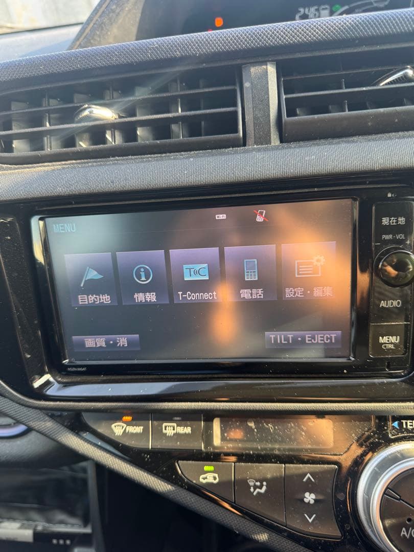 トヨタ NSZN-W64T カーナビ　7インチ