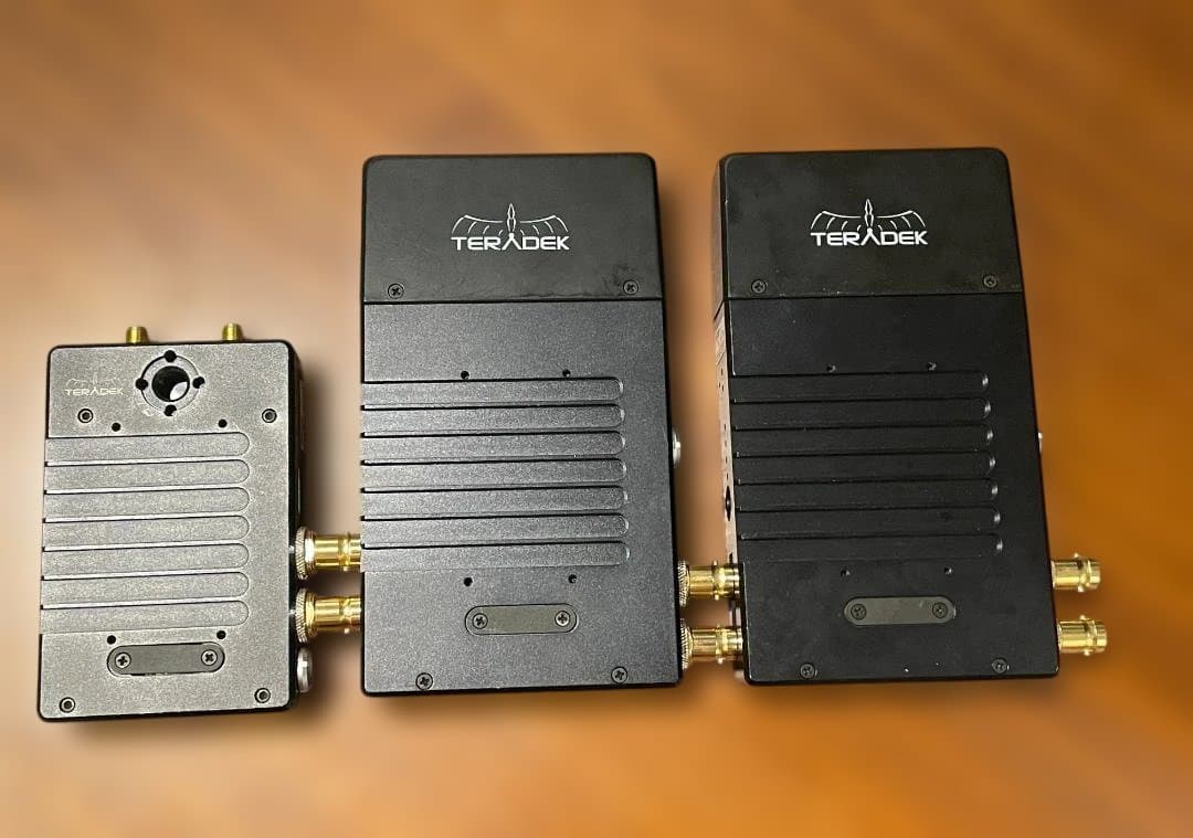 Teradek BOLT 500XT (1対2) ワイヤレストランスミッター