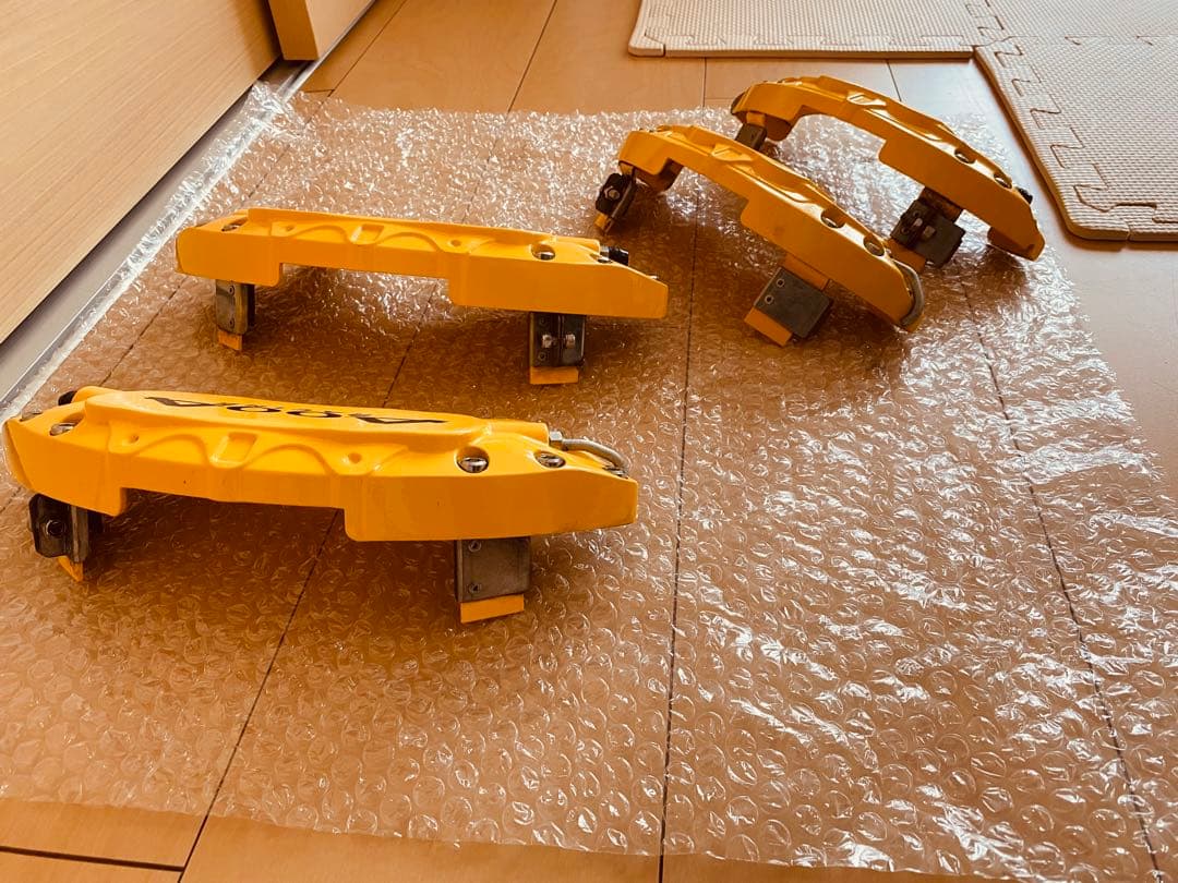 AOOA RACING イエローブレーキキャリパーセット
